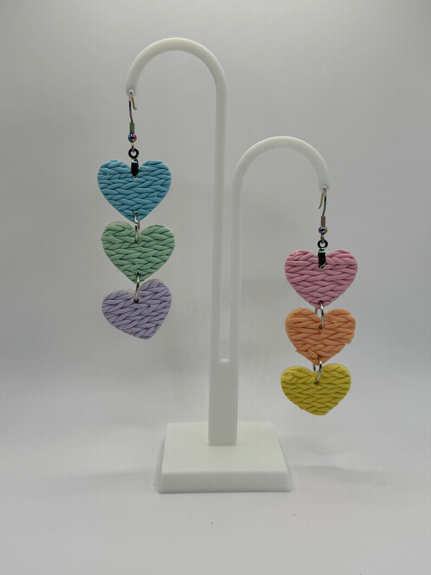 Cascading Knit Hearts